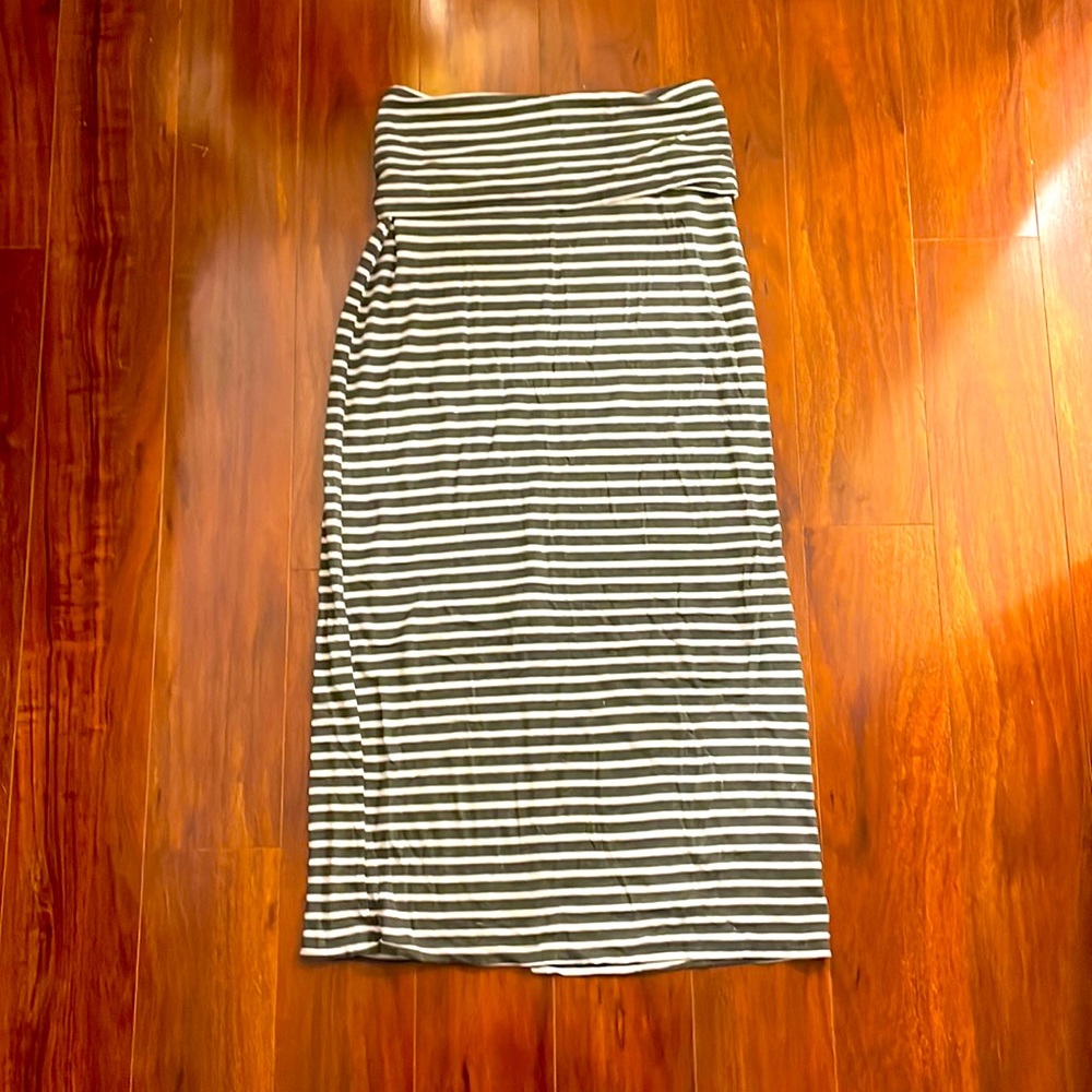 Maxi strip skirt